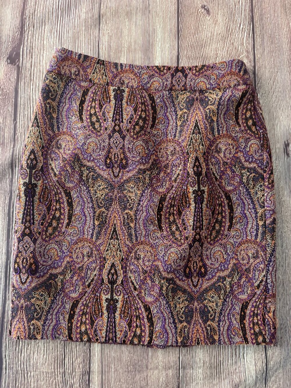 Ann Taylor Rust and Plum Tapestry Straight Skirt Size 2P